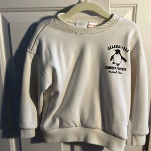 Zara cozy penguin sweatshirt sz 2-3